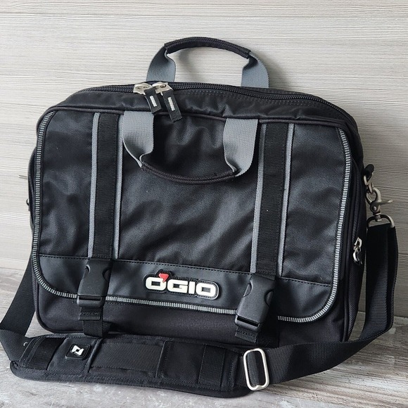 OGIO Tek Spec 03506 Briefcase Messenger Bag Laptop Padded Bottom Black Strap - Picture 1 of 16